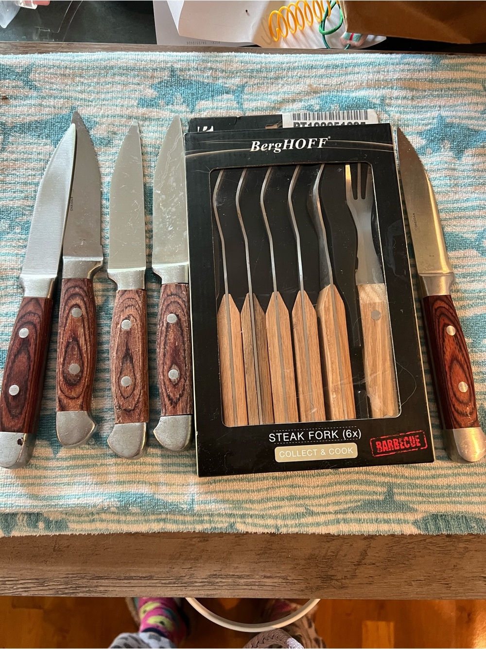 BergHOFF Wooden-Handle Steak Fork Set (6) - Natural Wood